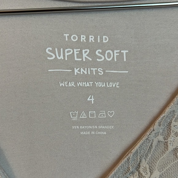 Torrid Super Soft Knits Lace Bell Sleeve Babydoll Shirt - Picture 6 of 11